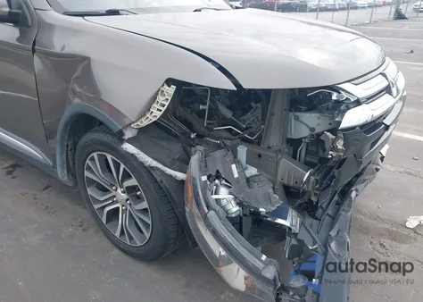 2017 Mitsubishi Outlander Sel z USA, uszkodzony, nr VIN JA4AD3A37HZ060233